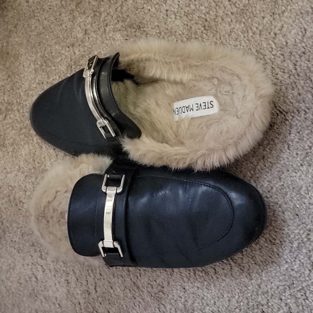 Khloe mules